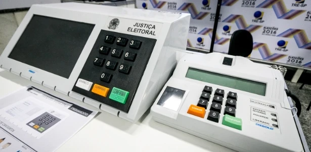 Lei da Ficha Limpa tira mais de mil candidatos de eleições municipais