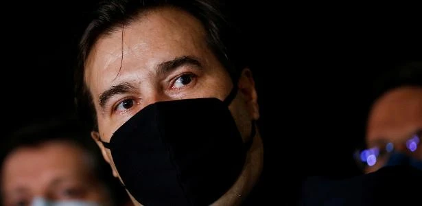 Reforma tributária deve vir antes de autonomia do BC na Câmara, diz Maia