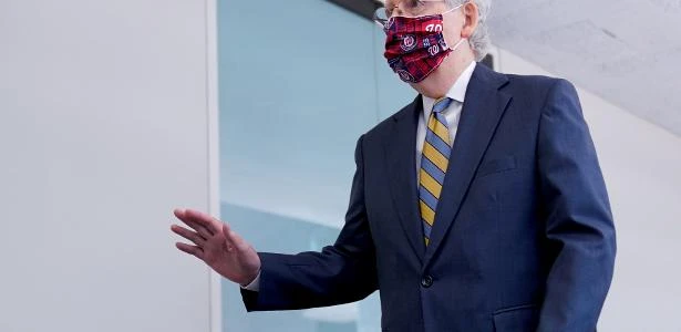 Líder republicano no Senado se opõe a retirada de tropas desejada por Trump