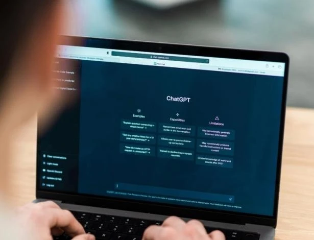Quer respostas melhores dos chatbots de IA? Especialistas internacionais ensinam 4 dicas para escrever bons ‘prompts’