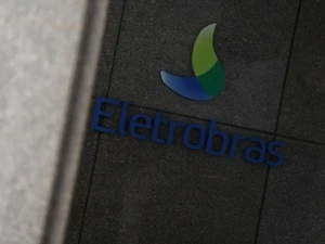 Comprar ou vender ações da Eletrobras? Analistas respondem o que fazer