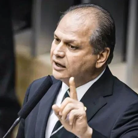 Ricardo Barros nega relação com ilegalidades na compra da Covaxin