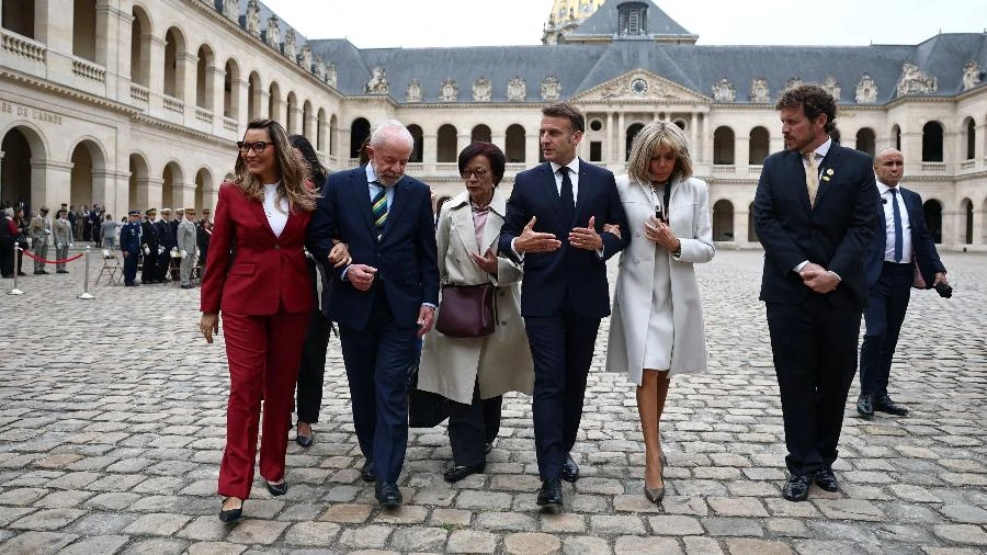 Brasil alerta que exigência de Macron para acordo comercial é 'inviável' Jamil Chade