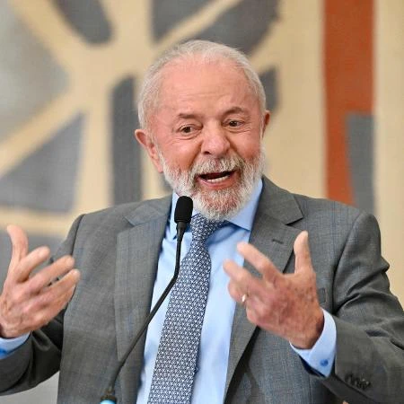 Lula sanciona lei com medidas do SUS para apoiar mulheres que perdem o bebê