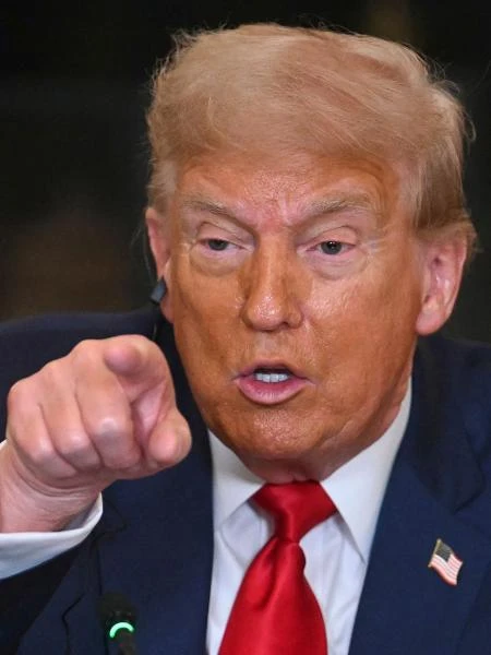 Entenda possíveis efeitos do tarifaço de Trump e dificuldades da negociação José Paulo Kupfer