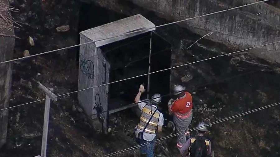 Linha 12-Safira opera com intervalos maiores até o fim do mês após incêndio