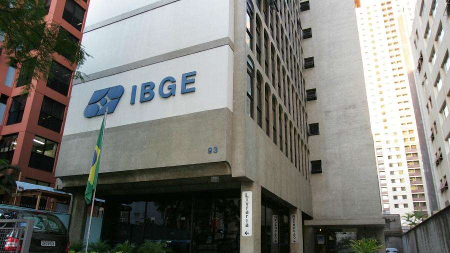 Sindicato de servidores do IBGE convoca paralisação de 24h; saiba quando