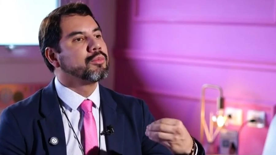 Médico se torna réu após parto que deixou bebê com sequelas graves