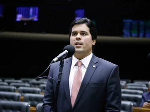 Mesmo pressionado, Fufuca não larga ministério de olho no Senado José Roberto de Toledo e Thais Bilenky
