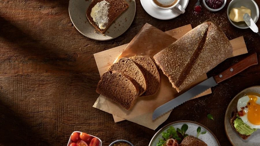 Outback lança versão maior do famoso pão australiano para venda pelo Ifood