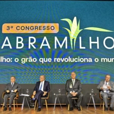Alckmin diz que é preciso 'acelerar a Ferrogrão no STF' Mariana Grilli