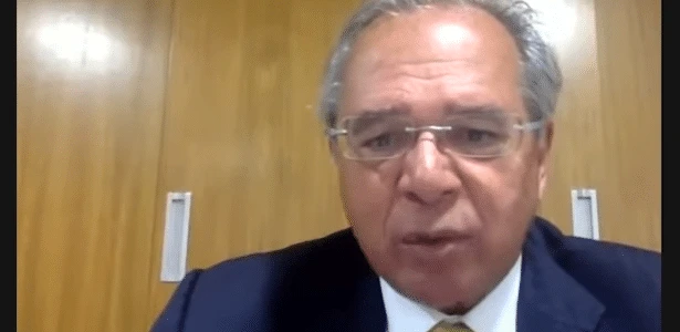 Guedes defende imposto de transações digitais e diz que tarifas por transferências são CPMF