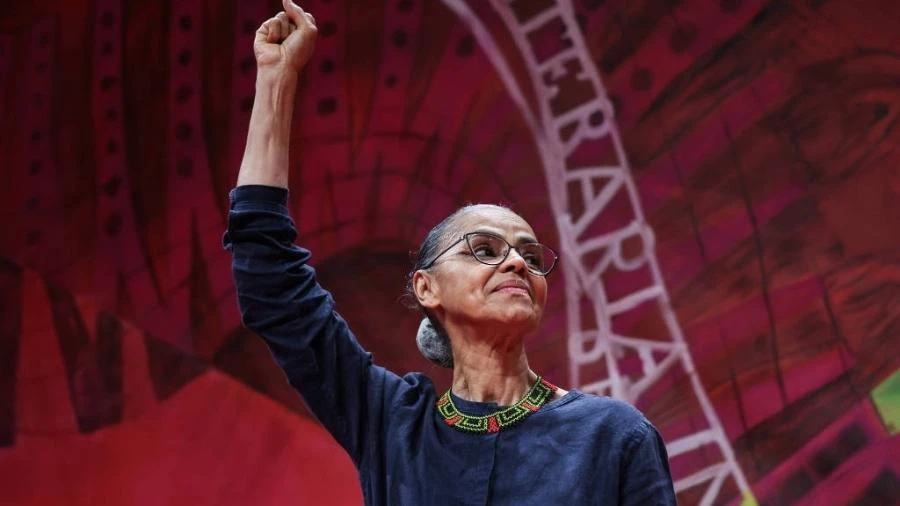 Marina Silva negocia com PSB, PT e PSOL para disputar Senado por SP