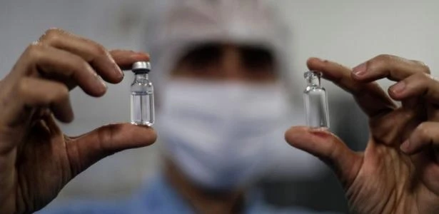 Acordo de base revela que AstraZeneca impôs restrições ao Brasil na vacina