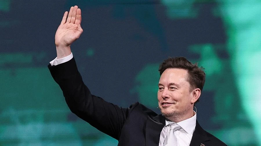 Musk saiu. E você, vai continuar fingindo que lidera? Paulo Camargo