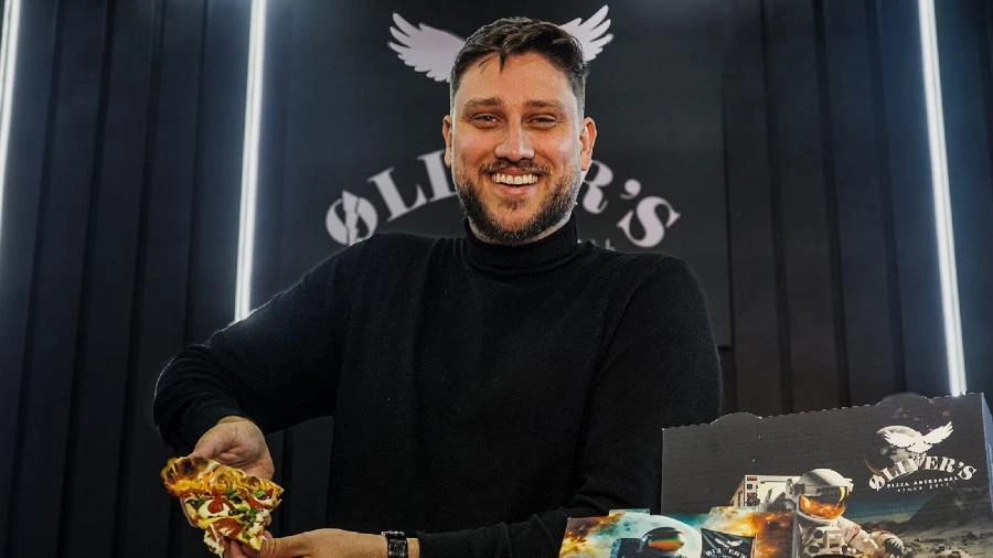 Largou carreira de DJ para empreender; sua rede de pizzaria fatura R$ 24 mi