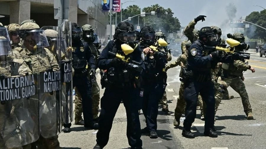 Trump quer usar lei bicentenária para uso de militares mesmo sem aval local