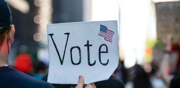 Estado crucial, Flórida inicia votação antecipada na reta final da campanha