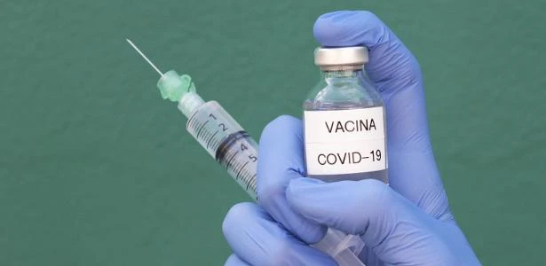 Saúde prevê campanha de conscientização da vacina contra covid em dezembro