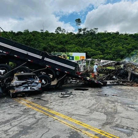 Empresa terá de indenizar familiares de motorista morto em acidente