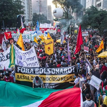 Grupo de ativistas quer antecipar manifestação contra Bolsonaro
