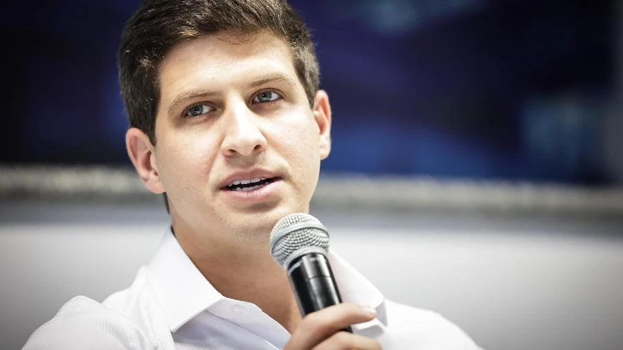 João Campos defende Lula, mas diz que governo precisa escolher prioridades