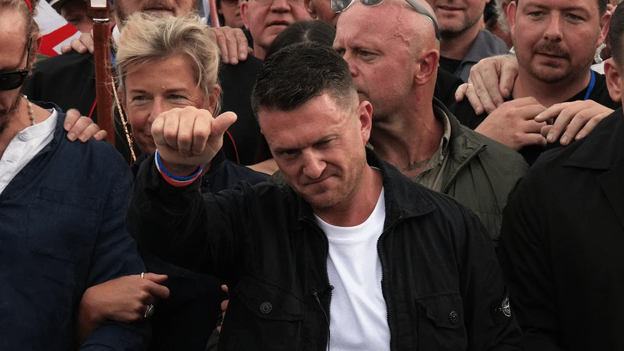 Anti-Islã e ex-hooligan: quem é o líder do mega-ato da direita em Londres