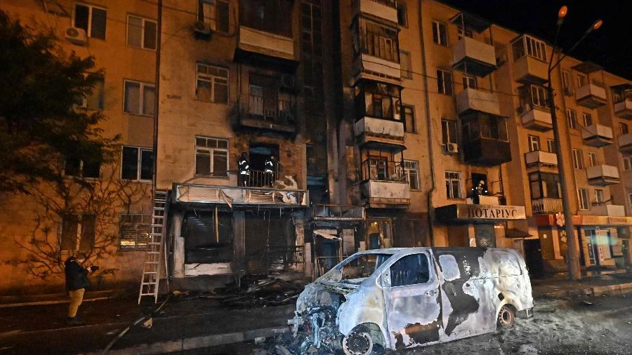 Ataques russos deixam ao menos um morto e cerca de 50 feridos na Ucrânia
