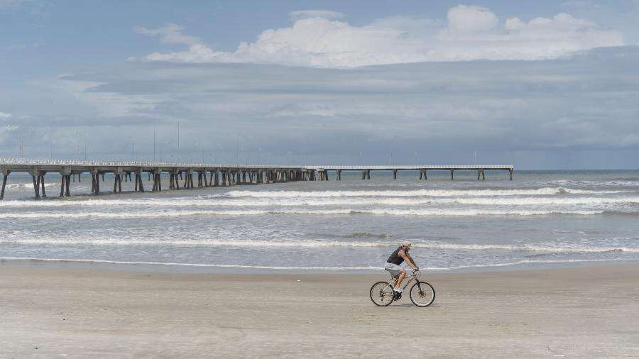 Litoral de São Paulo tem 61 praias impróprias para banho; veja lista