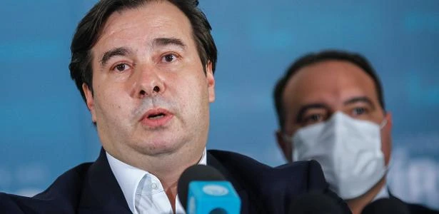 Maia pede para STF adiar votação de royalties: 'Rio vai fechar as portas'