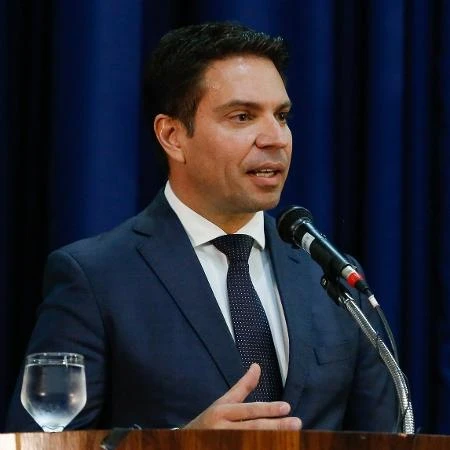 Abin criou gabinete no Planalto com linha direta com Bolsonaro, diz agente