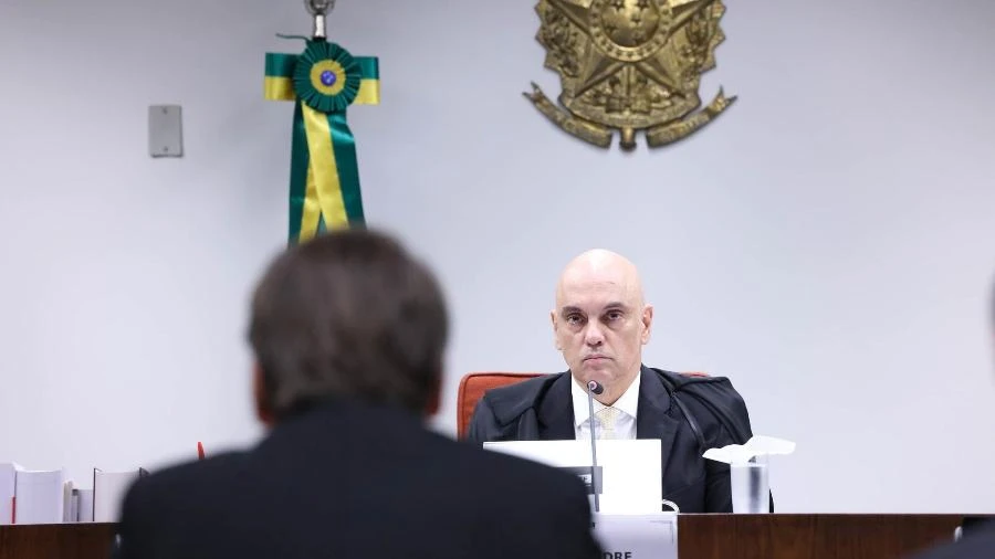 Google diz a Moraes que não pode informar dados sobre minuta do golpe