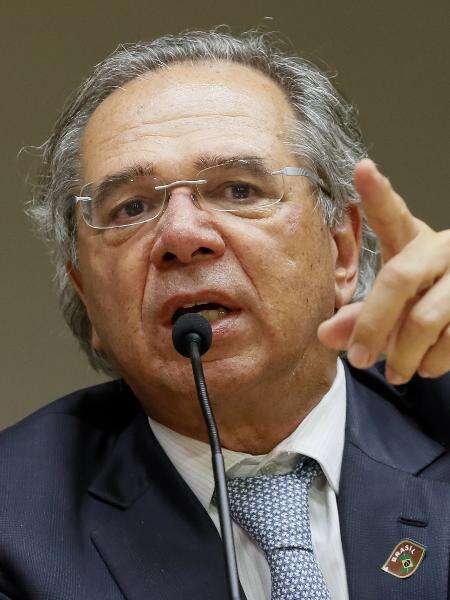 'Não acredito que Trump vá invadir a Groenlândia', diz Paulo Guedes