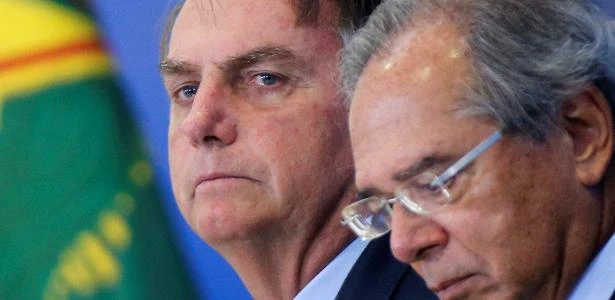 Deputados e ex-ministros reagem a decreto que prevê privatização do SUS