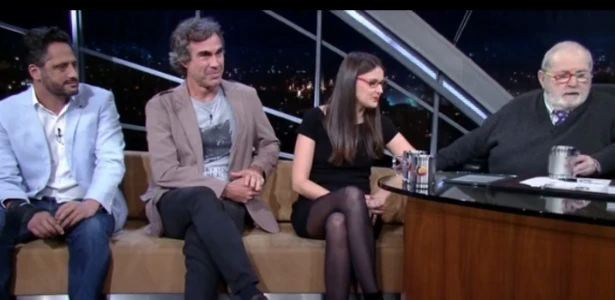 Bruno Paes Manso fala sobre a origem das milícias hoje, ao vivo, às 11h