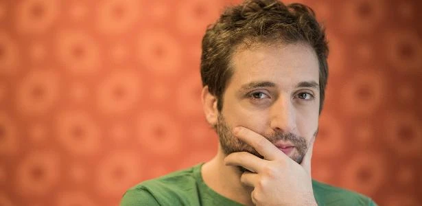 Após provocação, Gregorio Duvivier é bloqueado por Bolsonaro no Twitter