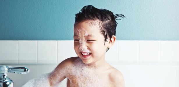 13 livros infantis para ler na hora do banho com seus filhos