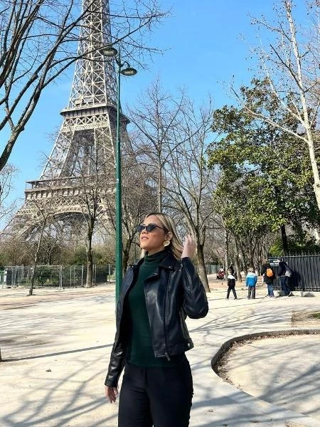 'Do sonho ao pesadelo': irmão relata drama de brasileira atacada em Paris