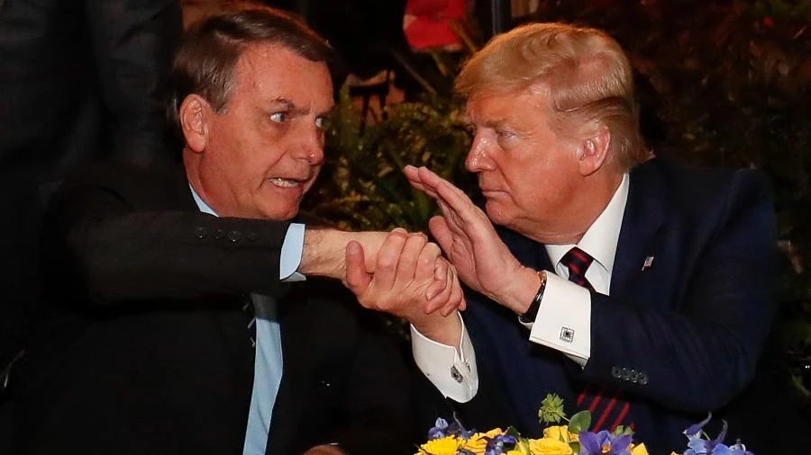 Pedido de Bolsonaro a Trump tornou vingança ao STF em traição à pátria Leonardo Sakamoto