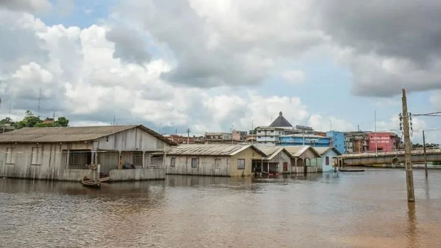 Amazonas tem 20 municípios em situação de emergência por conta das cheias