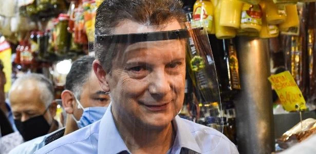 Russomanno sugere que falta de banho ajuda moradores de rua contra covid-19
