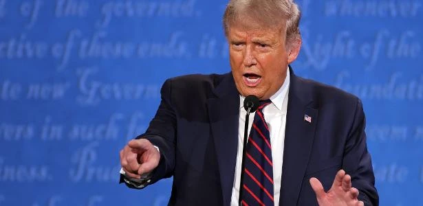 Nem o FBI consegue convencer Trump a ser contra o racismo de supremacistas