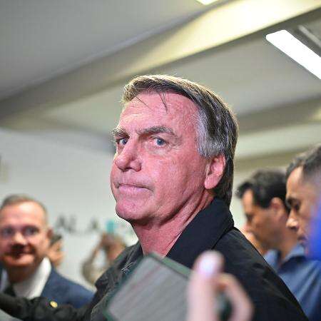 'Só eu morto, você vai saber quem vai ser o outro candidato', diz Bolsonaro