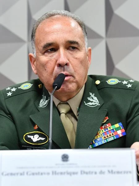 8/1: General diz que maioria era morador de rua em acampamento golpista