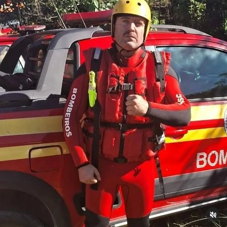 Bombeiro do SC morre após ficar internado devido à picada de aranha-marrom