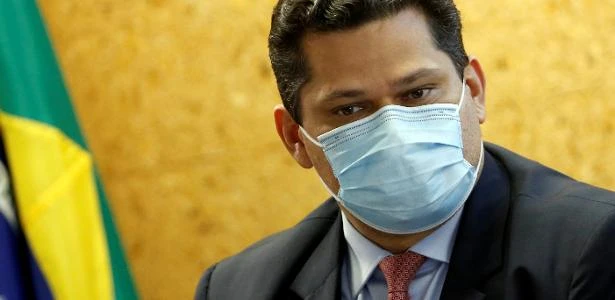 Alcolumbre promete pautar vetos no dia 4, incluindo desoneração e Saneamento