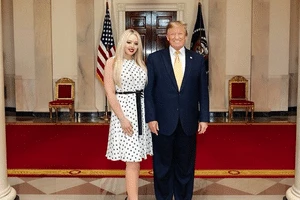 Filha de Donald Trump comemora aniversário e ignora pandemia