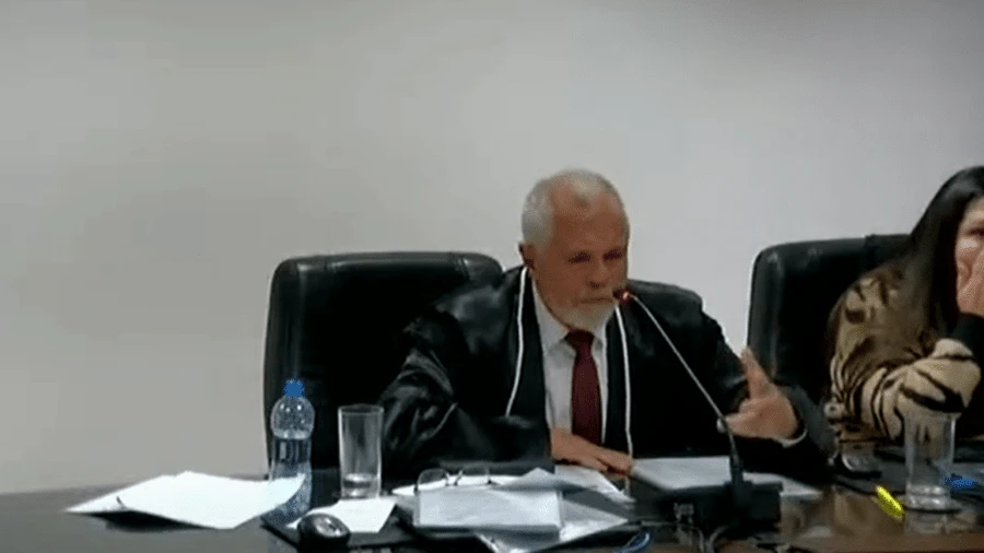 Desembargador afastado por falas machistas ganhou R$ 1 milhão em 10 meses