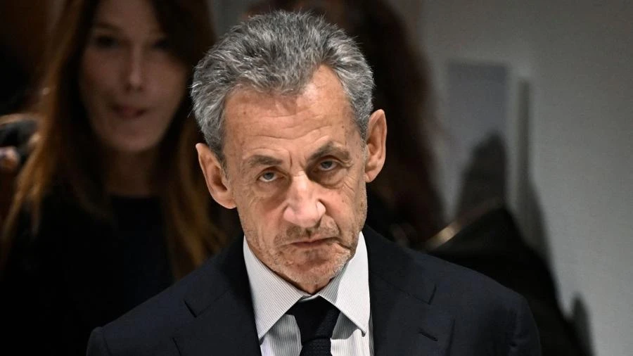 'Desgastante': o que Sarkozy falou sobre prisão antes de ser solto na França