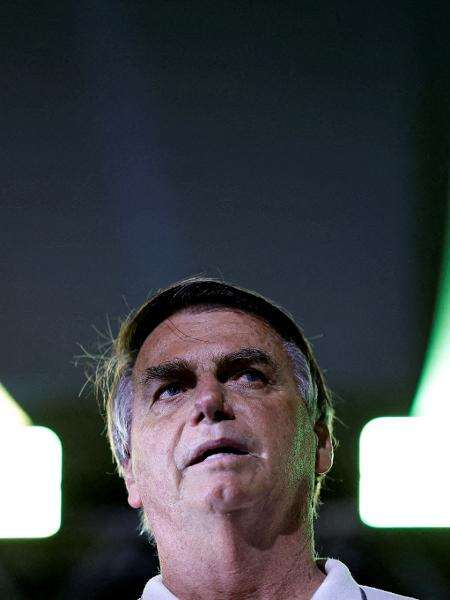 Bolsonaro gastou R$ 1,9 mil em casa lotérica em abril de 2023, indica PF